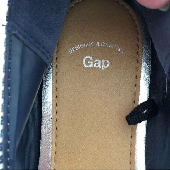 Gap Striped Flats - Picture 6 of 8